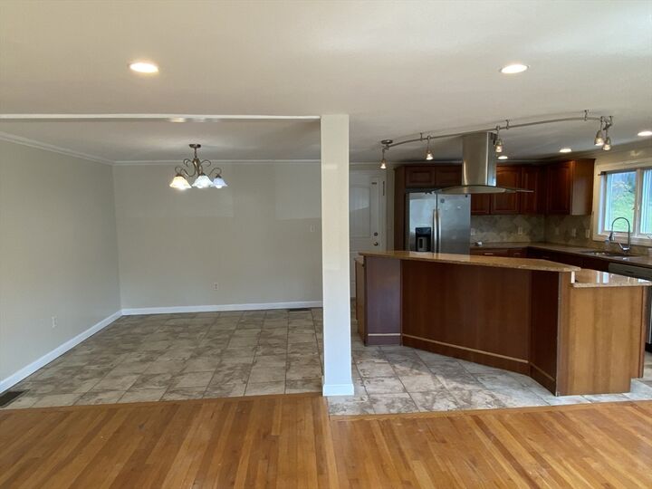 Property Photo: 167 Summer 1 MA 02474