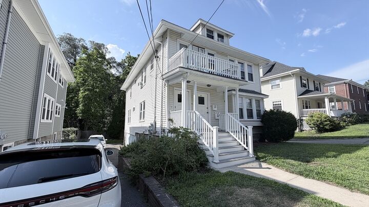 Property Photo:  20-22 Edgemere Rd 22  MA 02169 