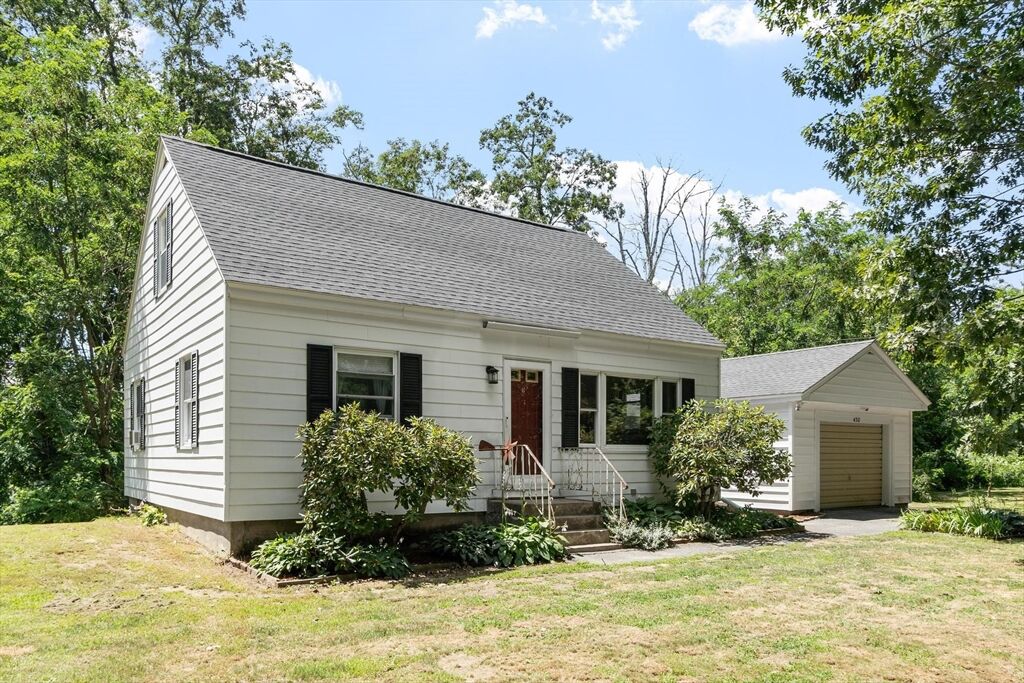 Property Photo: 430 Williams Rd MA 01420