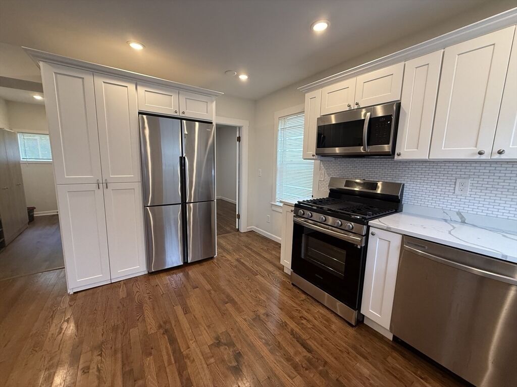 Property Photo:  89 Clapp St 89  MA 02072 