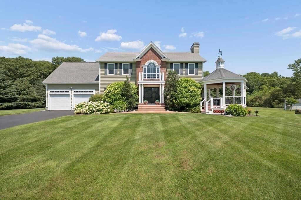 Property Photo:  15 Key West Boulevard  MA 02769 