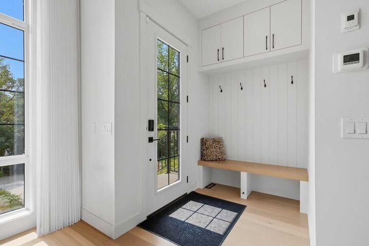 Property Photo: 136 10 Avenue NW AB T2M 0B3