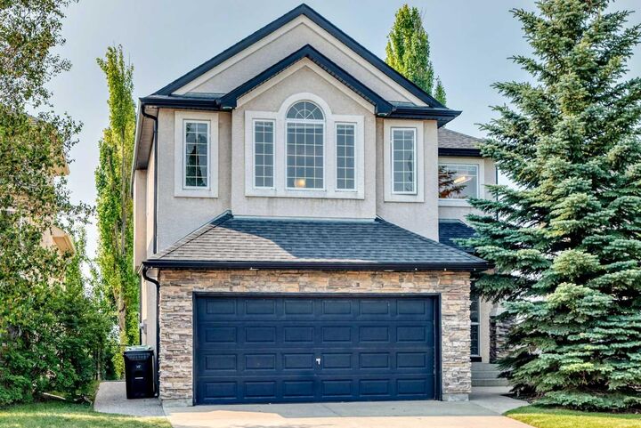 Property Photo: 63 Royal Birch Point NW AB T3G 5P9