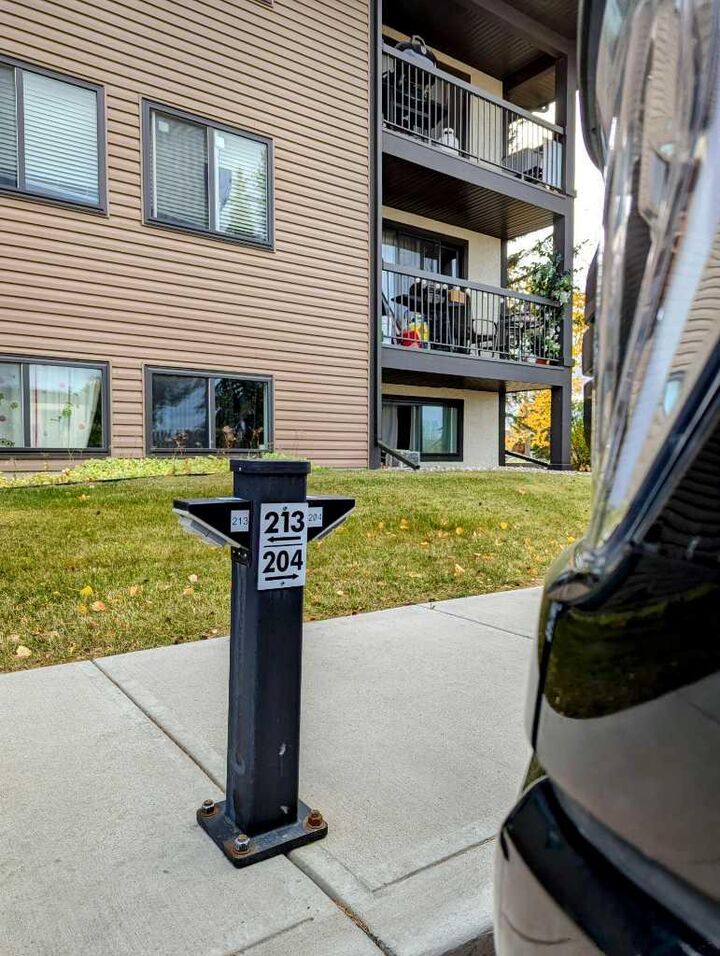 Property Photo:  6108 53 Street 204  AB T4H 1X5 