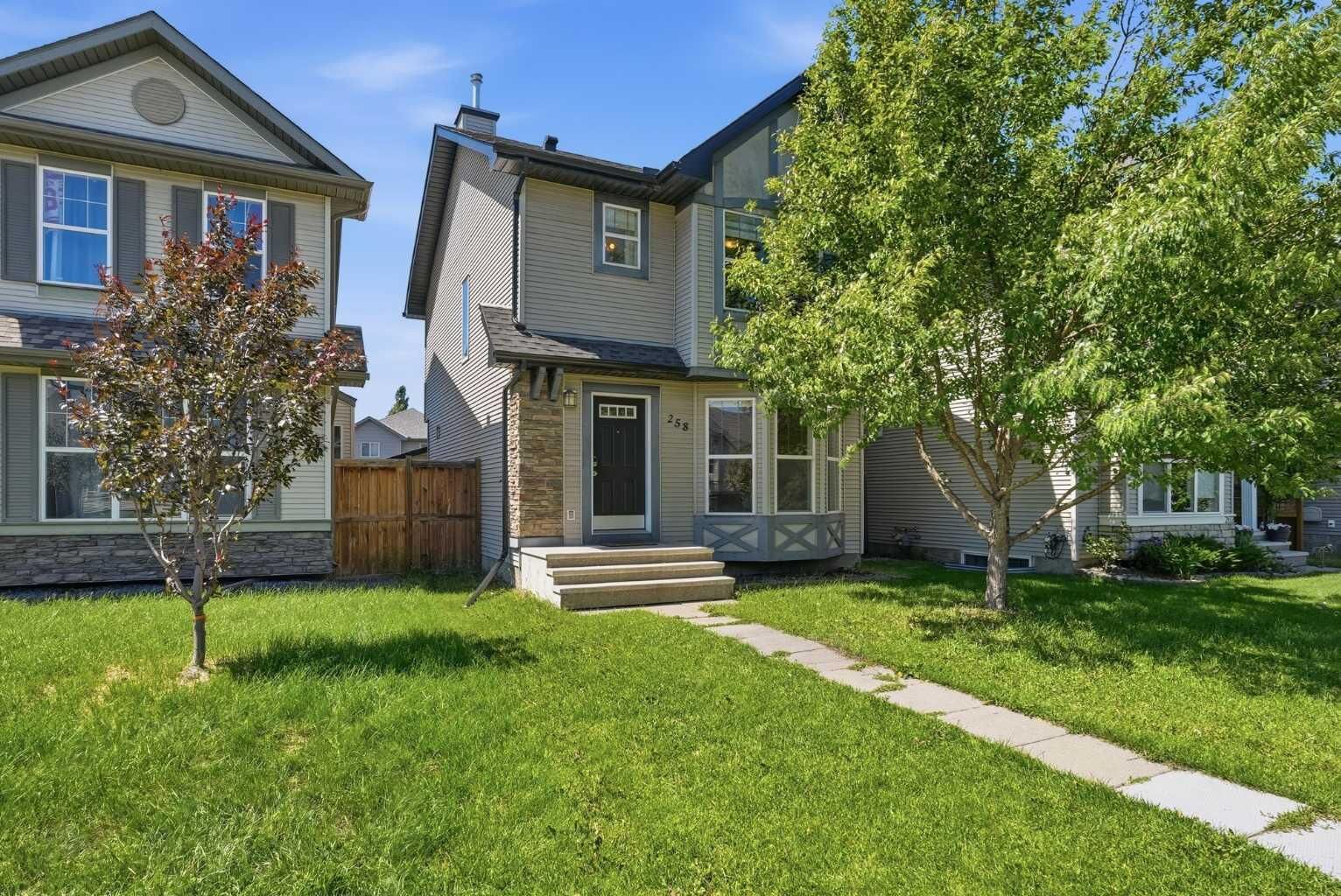 Property Photo: 258 Cranberry Place SE AB T3M 0G7