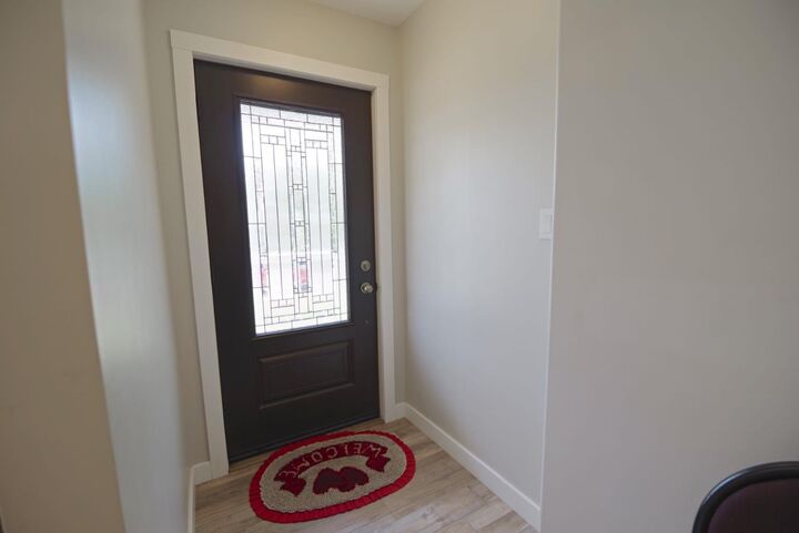 Property Photo: 946 3 Avenue AB T0K 2K0