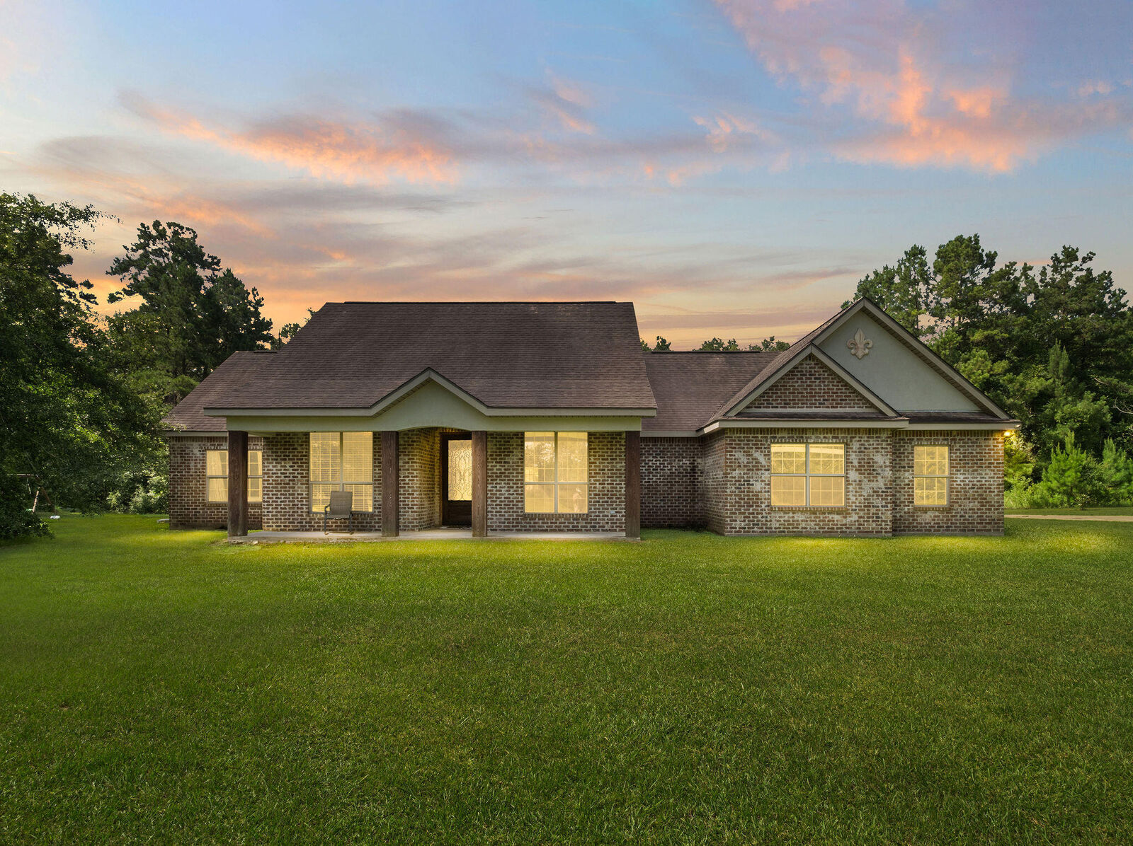 Property Photo:  1256 Alexandria  LA 71446 