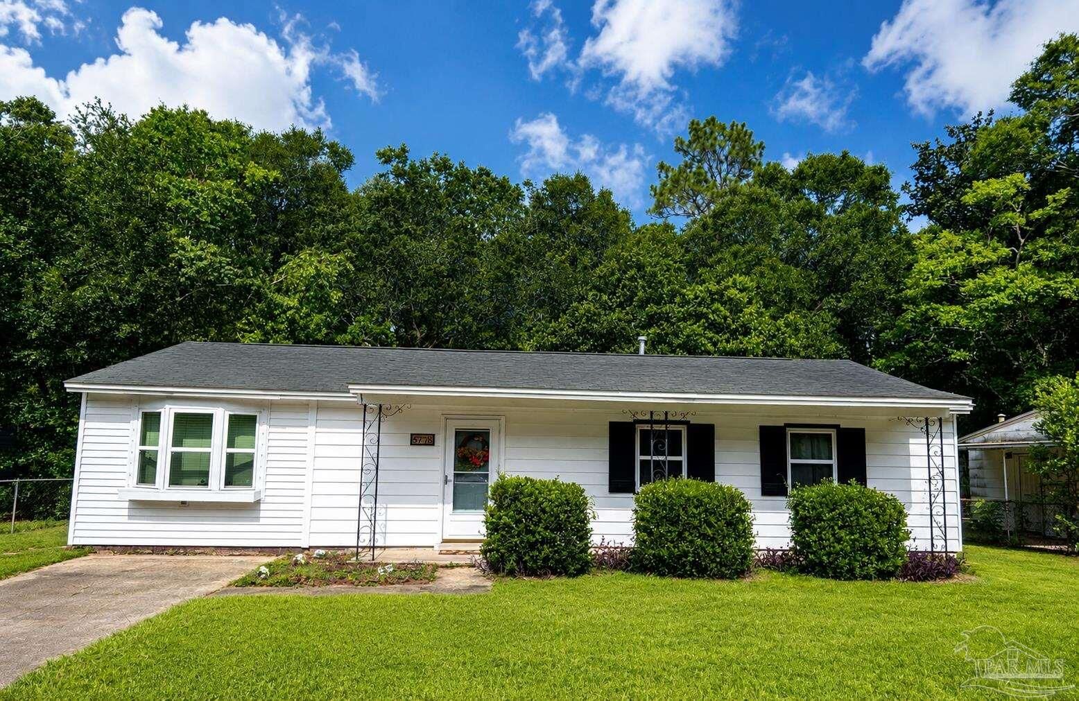 Property Photo:  5778 Avondale Rd  FL 32526 