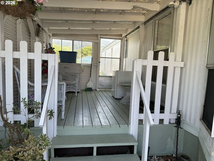 Property Photo:  15505 Oceanview Dr 31  OR 97415 