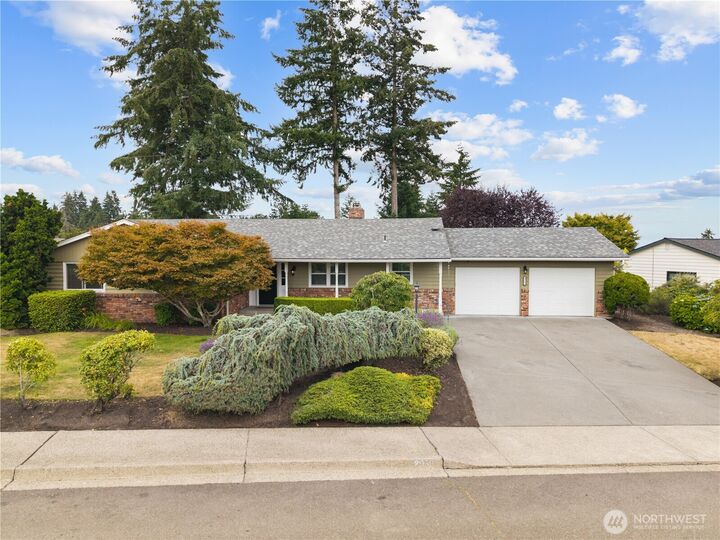 Property Photo: 29311 7th Place S WA 98003
