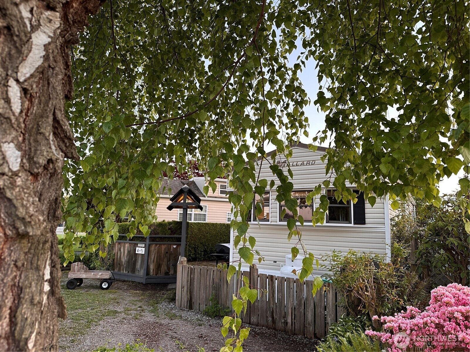 Property Photo:  7704  Birch Bay Drive 0403  WA 98230 