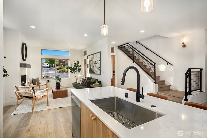 Property Photo: 10183 NE 112th Place WA 98033