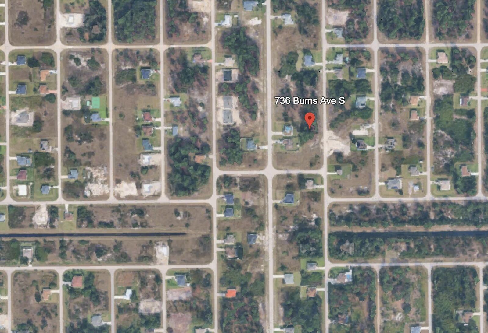 Property Photo:  736 Burns Avenue S  FL 33974 