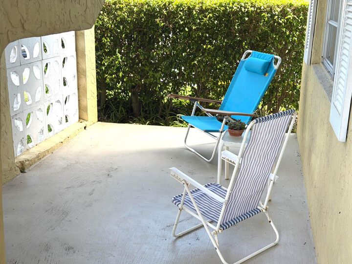 Property Photo:  1141 Violet Terrace 101  FL 33445 