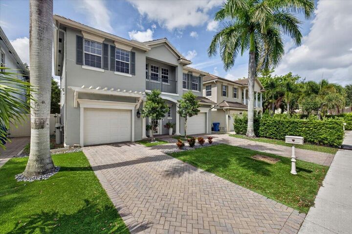 Property Photo: 1608 SW 23rd Street FL 33315