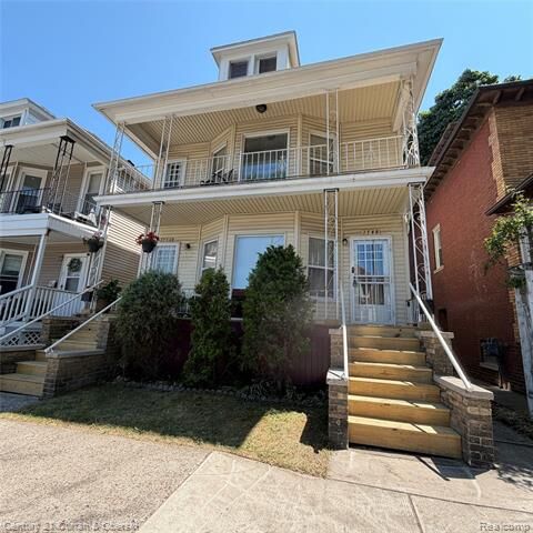 Property Photo: 2748 S Florian Street MI 48212