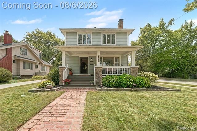 Property Photo: 629 W Houstonia Avenue MI 48073