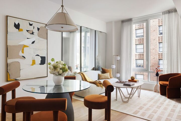 Property Photo:  135 E 47th Street 6A  NY 10017 