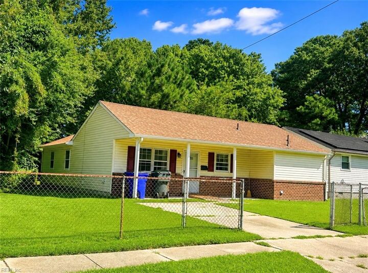 Property Photo: 4866 Texas Ave VA 23513