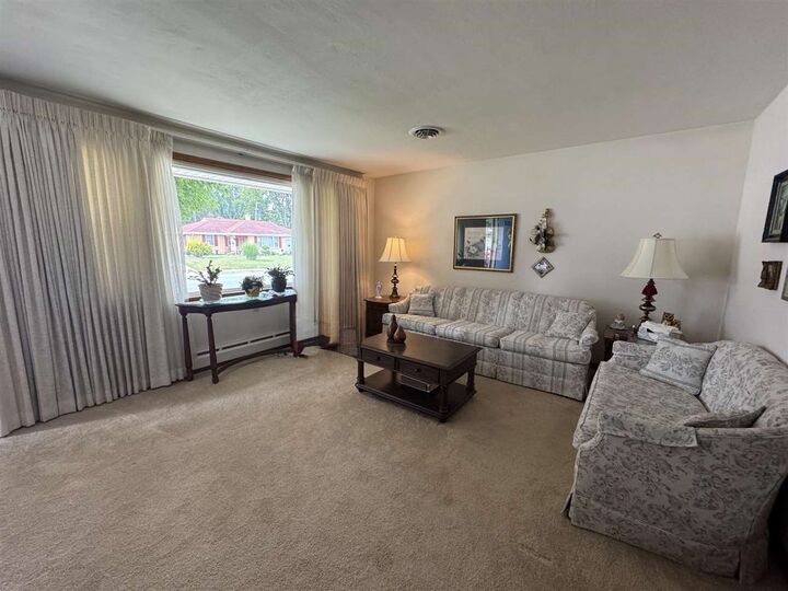 Property Photo:  324 SW G Street  IN 47374 