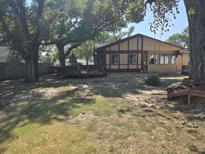 Property Photo:  2618 N Athenian  KS 67204 