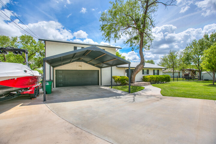 Property Photo: 2590 Sleepy Hollow Road TX 76904