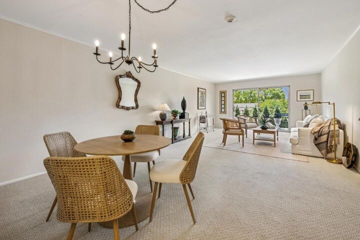 Property Photo:  1915 Mount Vernon Court 14  CA 94040 