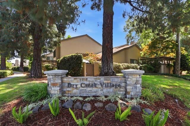 Property Photo: 1579 Whiterock Circle CA 95125