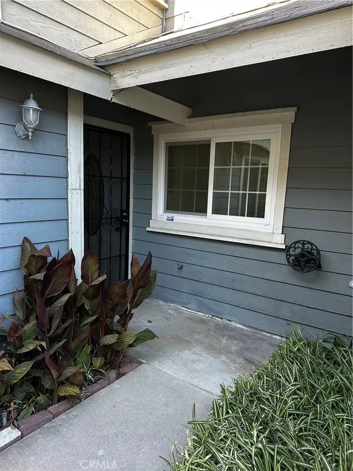 Property Photo:  1173 S Cactus Avenue 3  CA 92376 