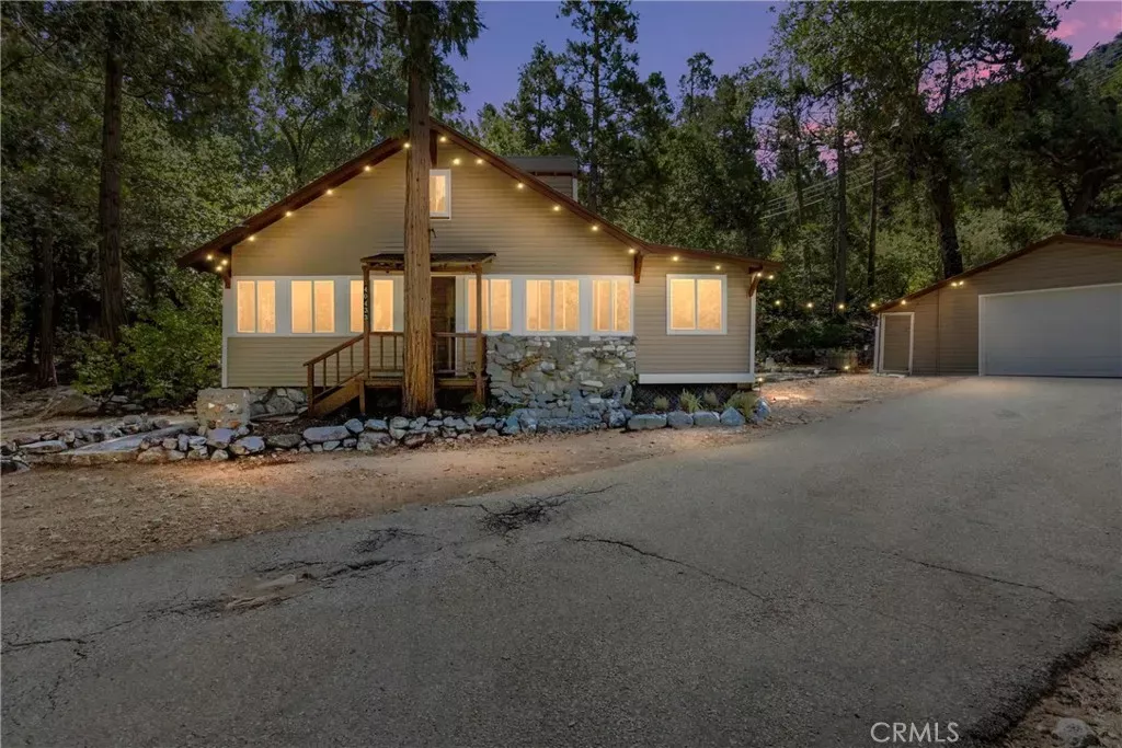 Property Photo: 40433 Valley Of The Falls CA 92339