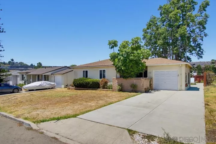 Property Photo:  3522 Foursome Dr  CA 91941 