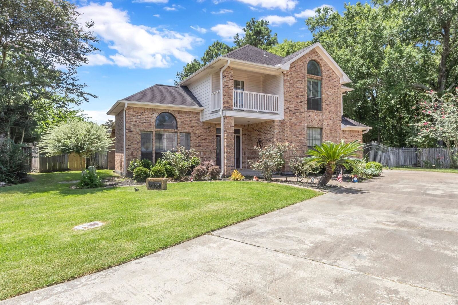 Property Photo:  6495 Wellington Place  TX 77706 