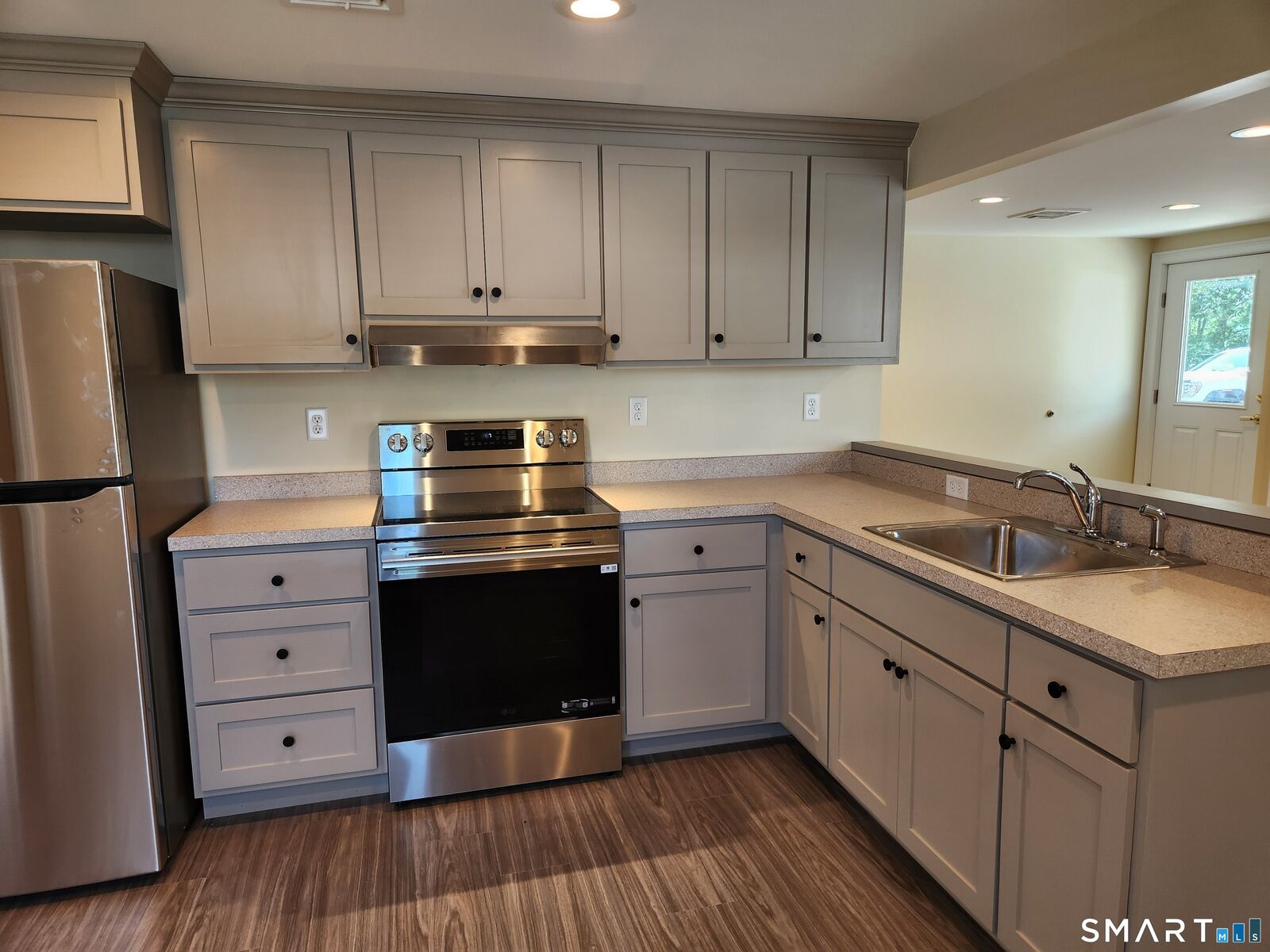 Property Photo: 132 West Main Street E CT 06076