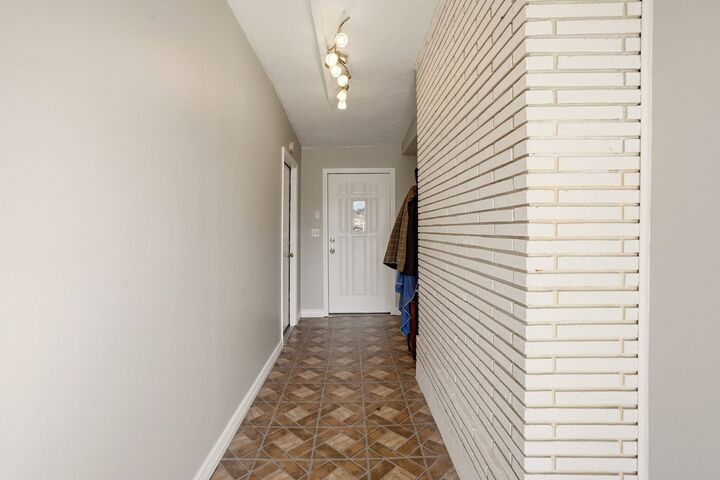 Property Photo: 3010 W Bismark Ave WA 99205