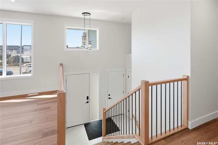 Property Photo:  814 Ballesteros Crescent  SK S0K 4S0 