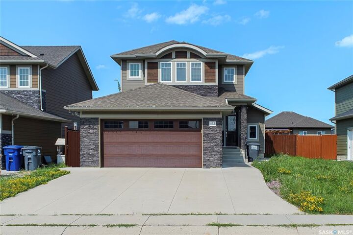 Property Photo: 435 Pichler Crescent SK S7V 0H2