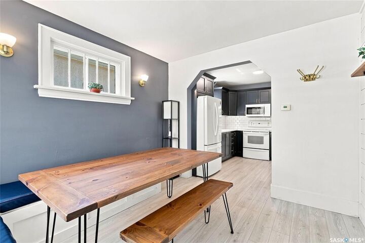 Property Photo:  2212 Wallace Street  SK S4N 4A7 
