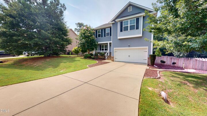 Property Photo: 1132 Silver Farm Road NC 27603