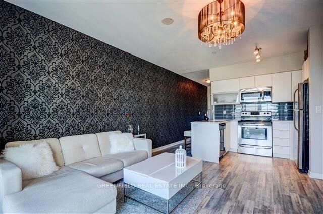 Property Photo:  69 Lynn Williams Street 1501  ON M6K 3R7 
