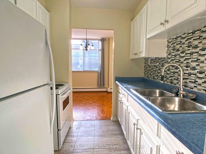 Property Photo: 335 Lonsdale Road 502 ON M5P 1R4