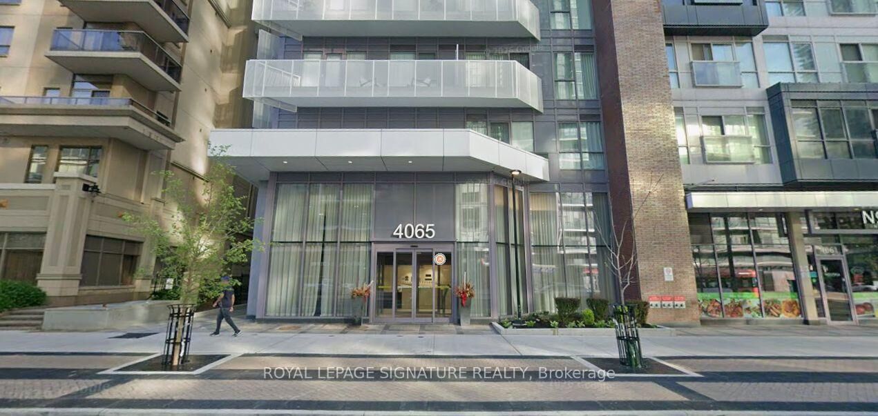 Property Photo: 4065 Confederation Parkway N 3101 ON L5B 0L4