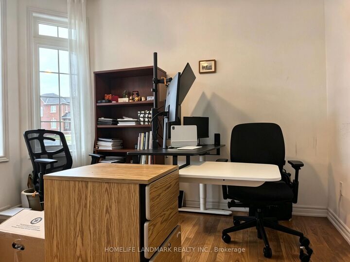 Property Photo:  61 Mahogany Forest Drive  ON L6A 0T1 
