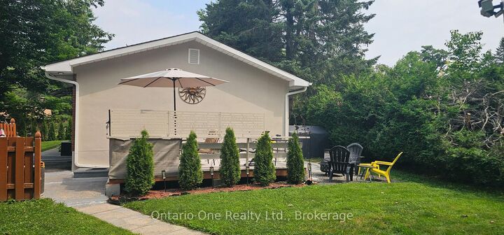 Property Photo:  150 Lofty Pines Crescent  ON P1P 1M6 