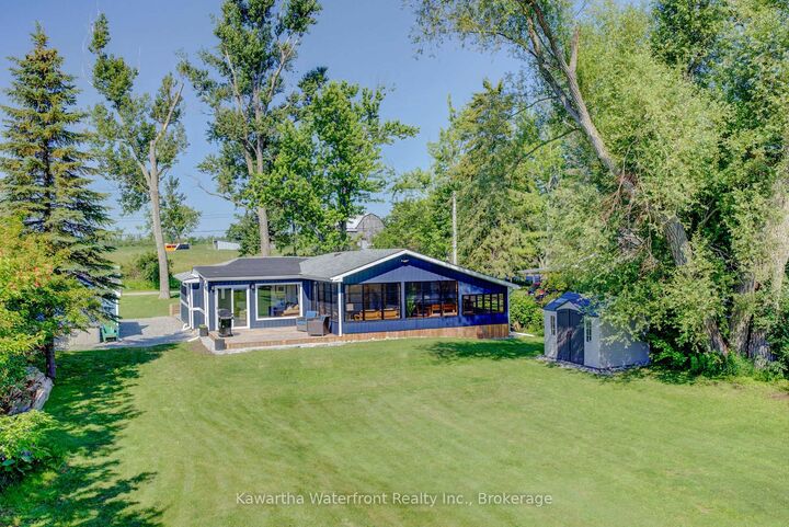 Photo de la propriété:  14 Gillis Street  ON K0M 1G0 