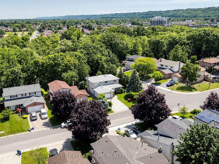 Property Photo: 138 Strawberry Drive ON L8E 4R7