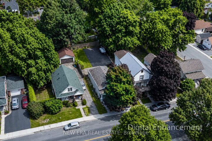 Property Photo: 319 King Street W ON L9H 1W5