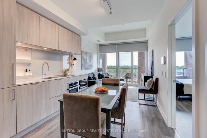 Photo de la propriété:  28 Ann Street 807  ON L5G 3G1 