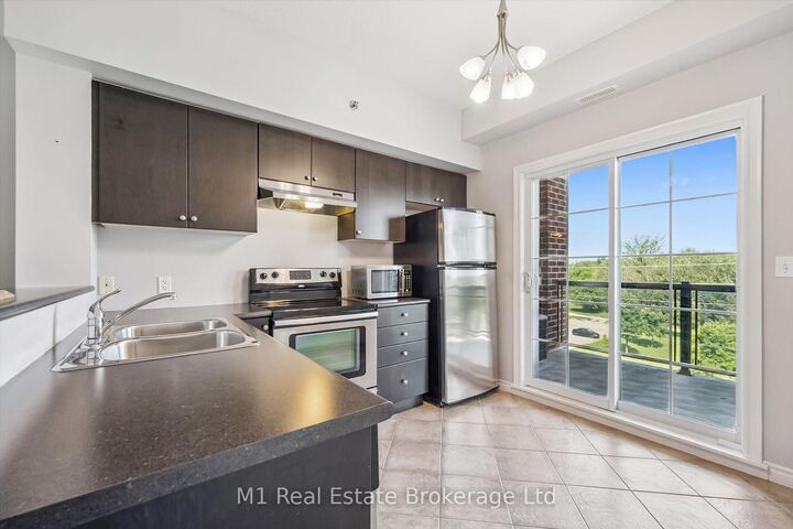 Property Photo: 308 Watson Parkway N 412 ON N1E 0G7