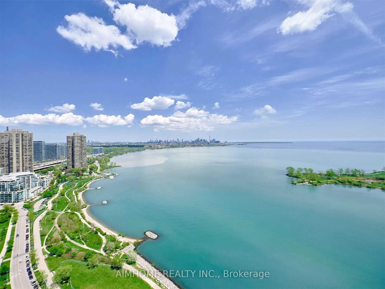 Property Photo: 80 Marine Parade Drive 1601 ON M8B 0A3