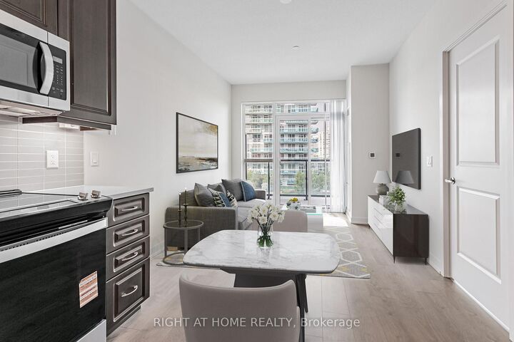 Property Photo:  38 Annie Craig Drive 501  ON M8V 0G9 